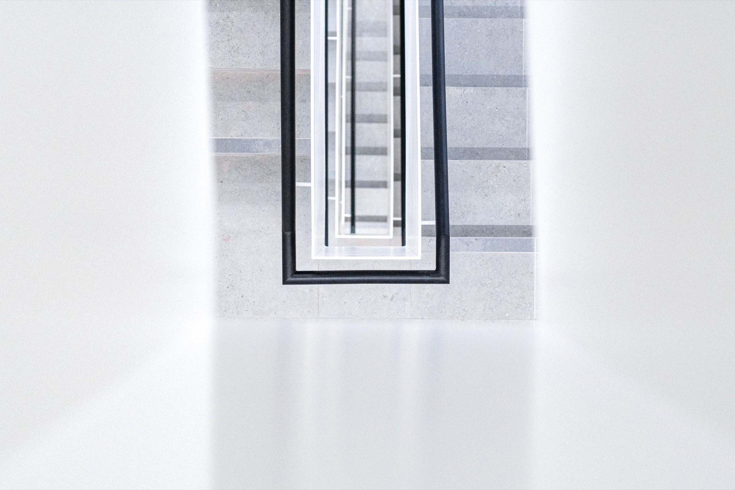 Still / Image 5