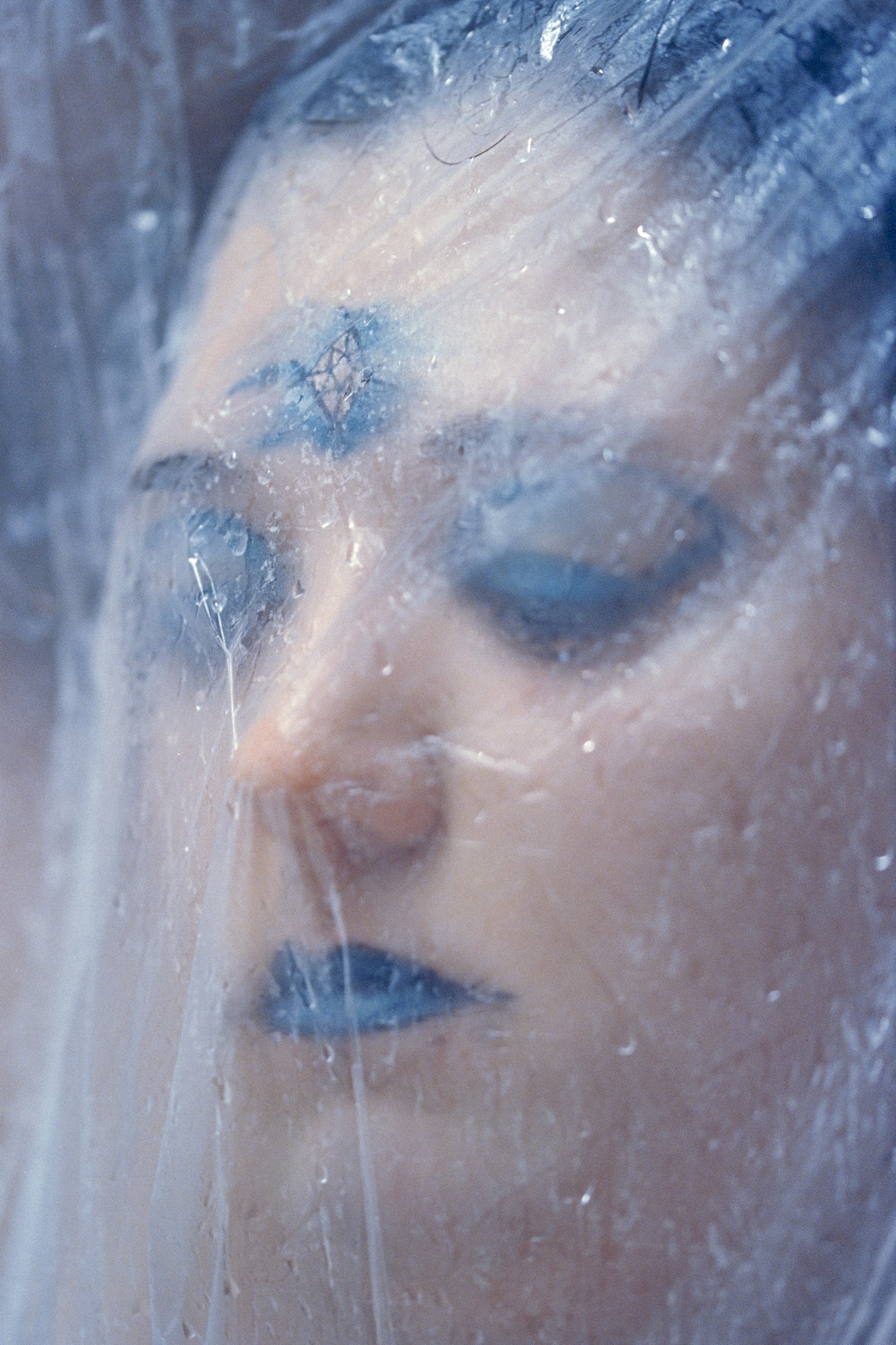 Still / Image 8