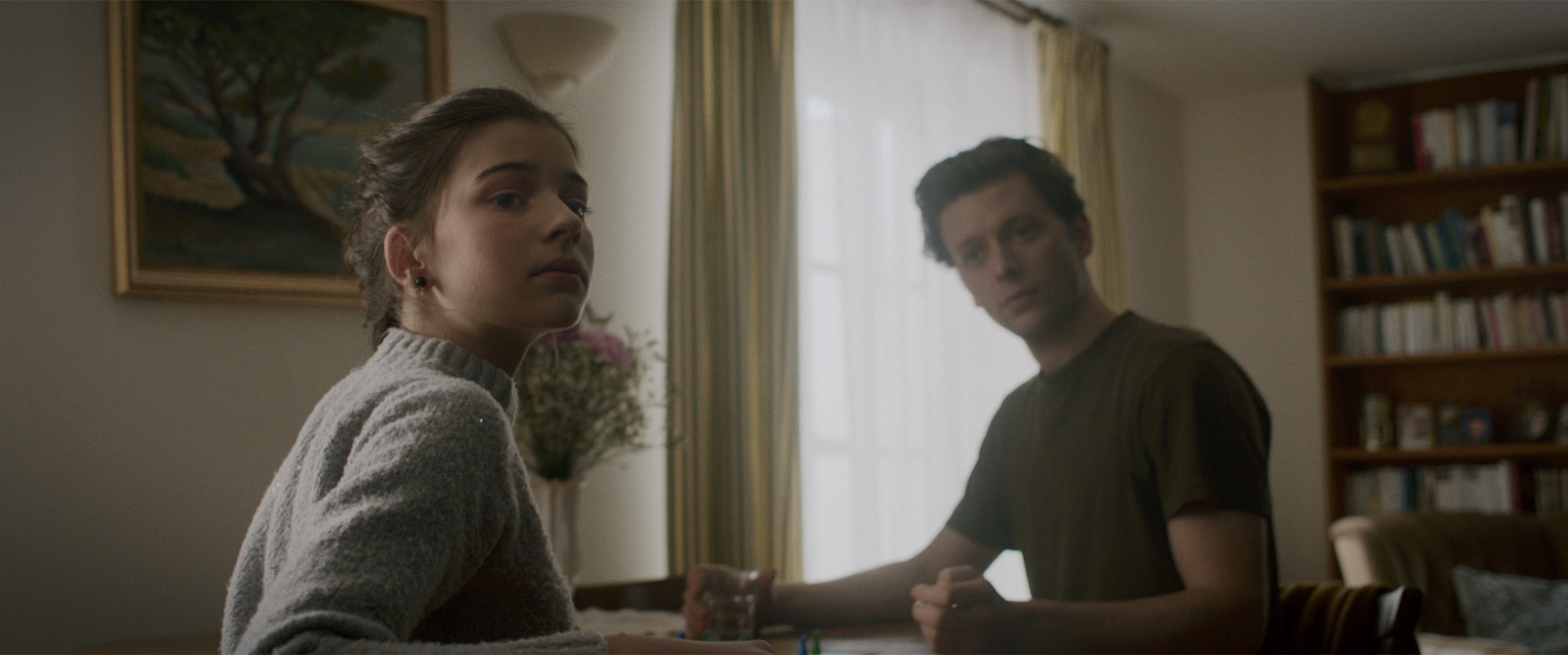 Still / Image 3